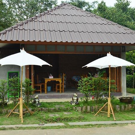 Monkey House Hotel Pai Exterior photo